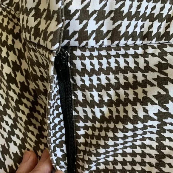 Women’s Michael Kors Houndstooth Print Pants Brown/White Size 6 EUC - Picture 2 of 9